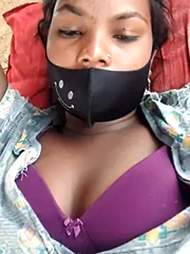 Snapshot of punita-s chatting on February 2026 06:11:01 AM punita-s online show from February 2026 06:11:01 AM