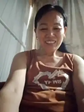 Snapshot of Kiss_love2 chatting on June 2026 03:25:01 AM Kiss love2 online show from June 2026 03:25:01 AM