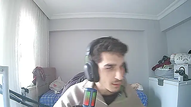 enesbabakral online show from February 2026 12:09:02 PM