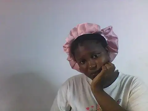 shyNia online show from March 2026 07:10:01 PM