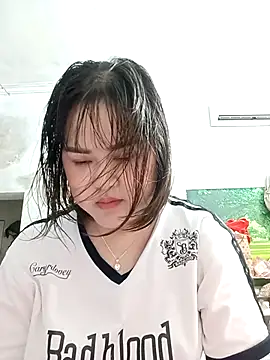 Kee-kimlee online show from March 2026 03:23:02 AM