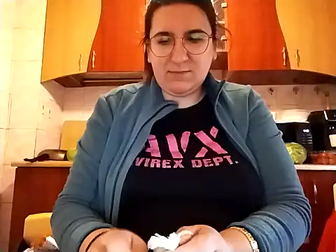 dana92vat online show from February 2026 01:22:01 PM