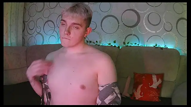 Snapshot of heatctrl chatting on February 2026 05:32:01 PM heatctrl online show from February 2026 05:32:01 PM