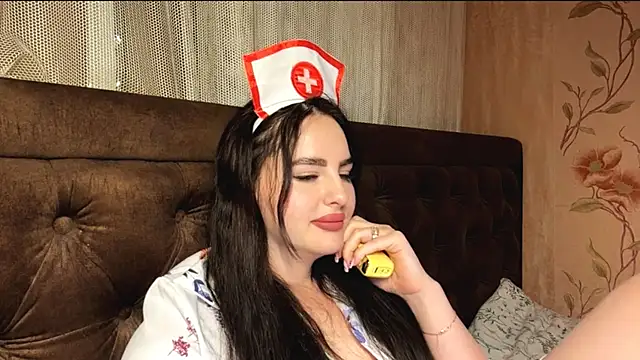 charmybae online show from February 2026 04:05:02 PM