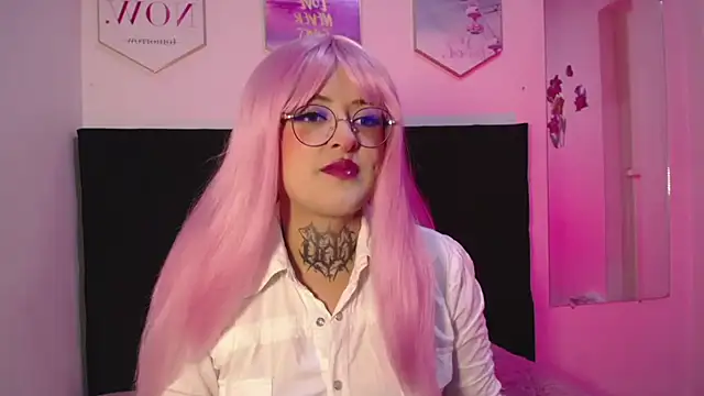 Snapshot of DakotaRouse1 chatting on March 2026 11:43:01 AM DakotaRouse1 online show from March 2026 11:43:01 AM