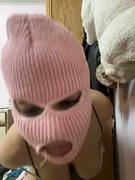 Snapshot of faettaa chatting on February 2026 03:28:02 PM faettaa online show from February 2026 03:28:02 PM