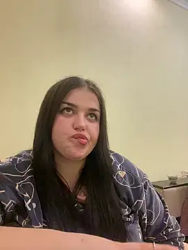 Snapshot of MilaKis chatting on February 2026 08:14:01 PM MilaKis online show from February 2026 08:14:01 PM