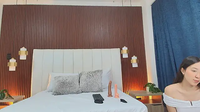 Brisa Silva online show from March 2026 12:12:02 PM