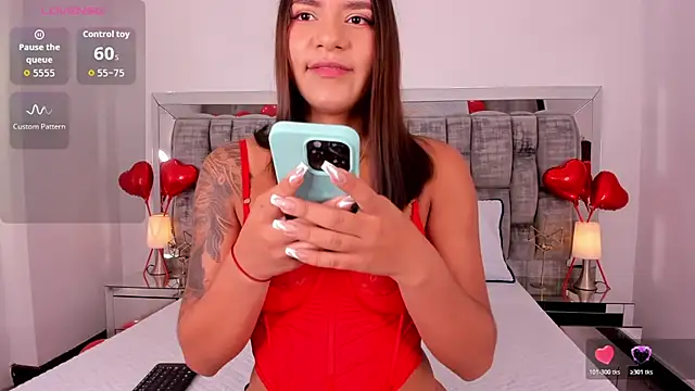 Snapshot of amara_wet04 chatting on February 2026 12:46:02 PM amara wet04 online show from February 2026 12:46:02 PM