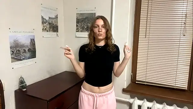 Snapshot of MillySwolley chatting on February 2026 04:13:02 PM MillySwolley online show from February 2026 04:13:02 PM