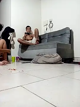 Snapshot of Max_and_anny chatting on April 2026 01:10:01 AM Max and anny online show from April 2026 01:10:01 AM