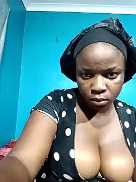 Snapshot of YummyBoobs_ chatting on February 2026 11:50:02 PM YummyBoobs online show from February 2026 11:50:02 PM