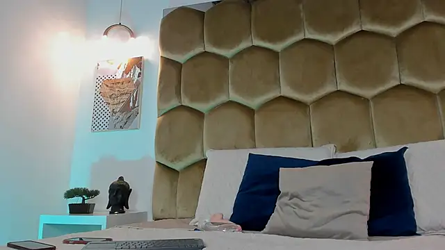 Snapshot of Mia_Reyesjs chatting on February 2026 09:55:02 PM Mia Reyesjs online show from February 2026 09:55:02 PM