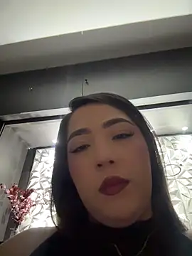 Hannah-Prada online show from June 2026 10:50:02 AM