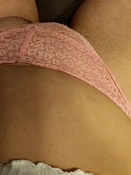 Snapshot of anitamadrid chatting on February 2026 08:20:01 AM anitamadrid online show from February 2026 08:20:01 AM