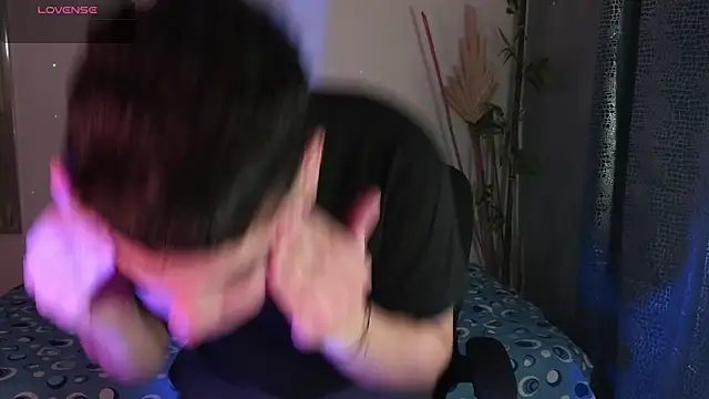 Snapshot of eithan_jonnes chatting on March 2026 08:44:01 PM eithan jonnes online show from March 2026 08:44:01 PM