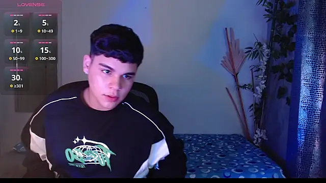 eithan jonnes online show from March 2026 04:24:02 AM