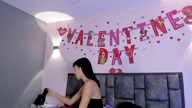 Snapshot of PeytonLouise chatting on February 2026 12:45:02 PM PeytonLouise online show from February 2026 12:45:02 PM