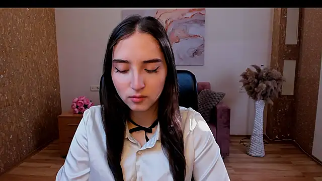 Effy Royse online show from February 2026 06:36:02 AM