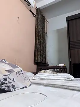 sexysilmy online show from June 2026 10:37:02 AM