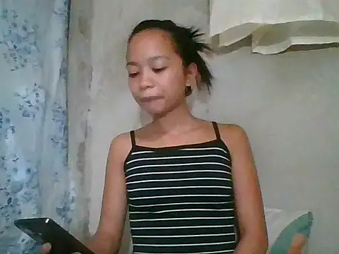 Snapshot of Asianpinay_Skinny1818 chatting on May 2026 10:41:02 PM Asianpinay Skinny1818 online show from May 2026 10:41:02 PM