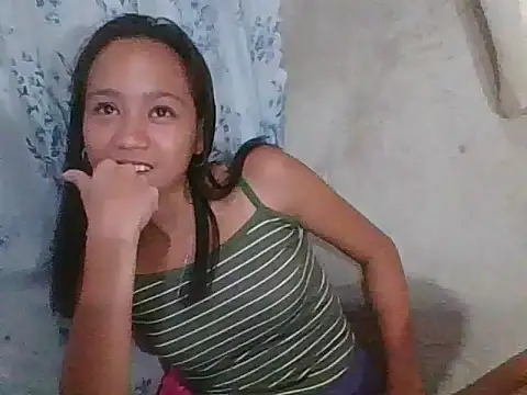 Snapshot of Asianpinay_Skinny1818 chatting on May 2026 09:37:01 AM Asianpinay Skinny1818 online show from May 2026 09:37:01 AM