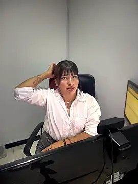 nyx  x online show from March 2026 12:49:02 AM