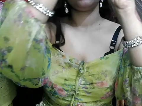 Snapshot of Arohi-67 chatting on March 2026 07:33:02 AM Arohi-67 online show from March 2026 07:33:02 AM