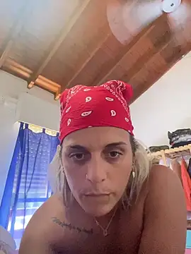 blanquitasexii online show from February 2026 07:21:01 PM