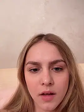 Snapshot of lillit_vivit chatting on February 2026 11:17:01 AM lillit vivit online show from February 2026 11:17:01 AM