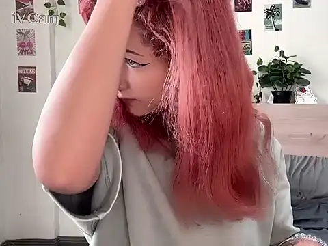 Snapshot of pixieyes00n chatting on February 2026 03:40:01 AM pixieyes00n online show from February 2026 03:40:01 AM