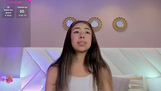 ValeryGomezz online show from May 2026 06:09:01 PM