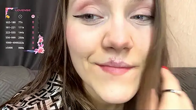 Snapshot of BunnyFleur chatting on February 2026 05:11:01 PM BunnyFleur online show from February 2026 05:11:01 PM