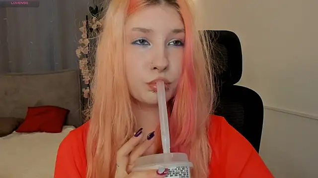 WarmAtEdges online show from March 2026 03:28:01 PM