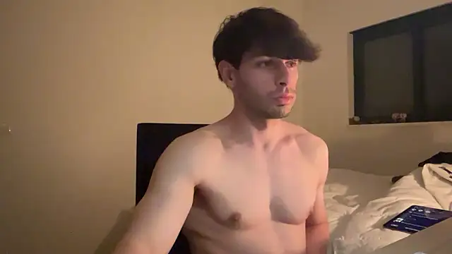 Snapshot of Leo_Justin25 chatting on February 2026 01:11:02 AM Leo Justin25 online show from February 2026 01:11:02 AM