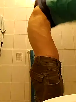 Snapshot of Ricky9o chatting on February 2026 10:14:01 AM Ricky9o online show from February 2026 10:14:01 AM