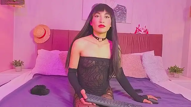 emma wilder  online show from March 2026 10:15:01 PM