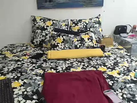 MissRedHotRaven online show from February 2026 10:08:01 PM