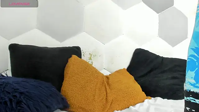 Snapshot of Davi_Ponce chatting on February 2026 03:36:02 AM Davi Ponce online show from February 2026 03:36:02 AM