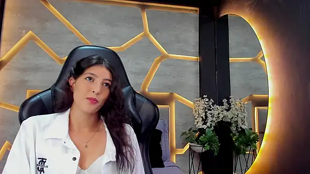 SinLickerr online show from February 2026 07:55:02 PM