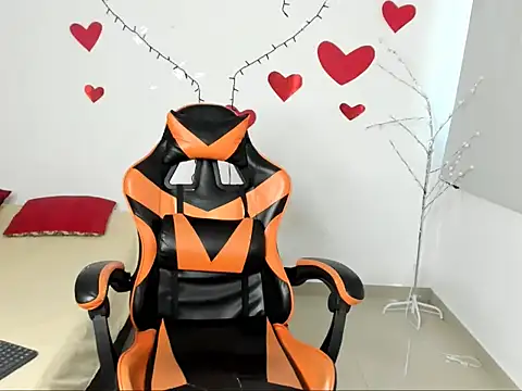 Snapshot of RYAN_MYEARZ__ chatting on February 2026 05:23:02 PM RYAN MYEARZ online show from February 2026 05:23:02 PM