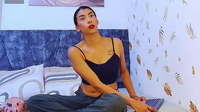 Snapshot of MelanyStone_ chatting on April 2026 11:37:01 AM MelanyStone online show from April 2026 11:37:01 AM