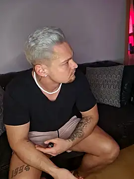 Snapshot of EddyRise- chatting on February 2026 06:26:02 PM EddyRise- online show from February 2026 06:26:02 PM