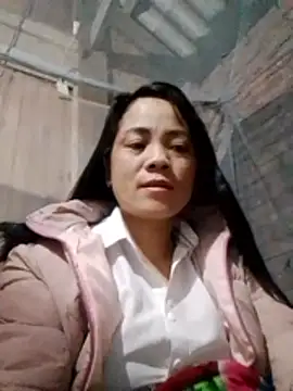 Snapshot of molly-xx chatting on February 2026 10:37:01 PM molly-xx online show from February 2026 10:37:01 PM