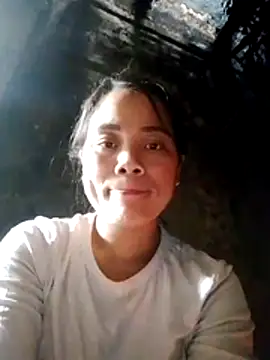 Snapshot of molly-xx chatting on February 2026 03:47:01 AM molly-xx online show from February 2026 03:47:01 AM