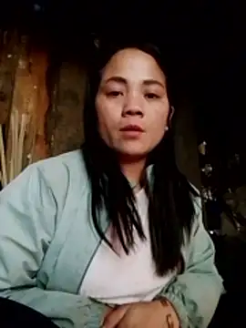 molly-xx online show from March 2026 07:24:01 AM