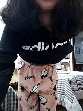 Violet cuteass online show from February 2026 02:10:01 AM