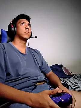 Snapshot of mamichula266 chatting on February 2026 04:42:01 AM mamichula266 online show from February 2026 04:42:01 AM