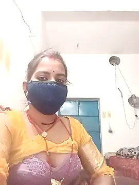 Snapshot of Anjli_hote chatting on February 2026 04:17:01 PM Anjli hote online show from February 2026 04:17:01 PM