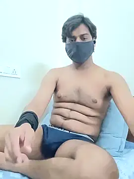 notanerd22 online show from April 2026 01:05:02 PM